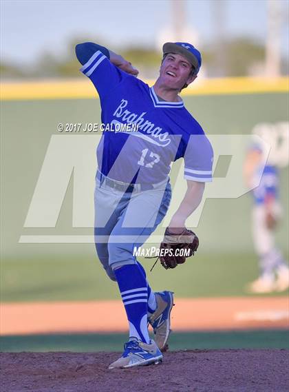 Thumbnail 2 in Reagan [Ronald] vs. MacArthur [Douglas] photogallery.
