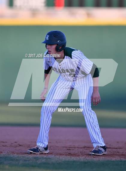 Thumbnail 2 in Reagan [Ronald] vs. MacArthur [Douglas] photogallery.