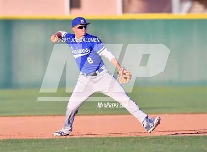 Thumbnail 3 in Reagan [Ronald] vs. MacArthur [Douglas] photogallery.