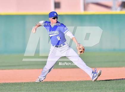 Thumbnail 1 in Reagan [Ronald] vs. MacArthur [Douglas] photogallery.