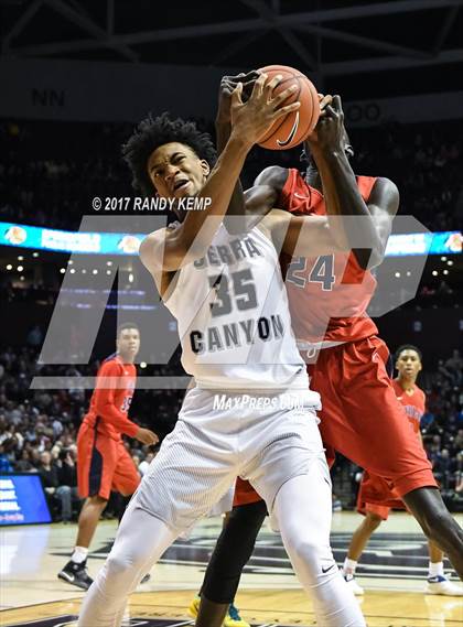 Thumbnail 2 in Findlay Prep vs Sierra Canyon (Bass Pro Tournament of Champions) photogallery.