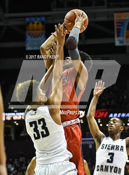 Thumbnail 3 in Findlay Prep vs Sierra Canyon (Bass Pro Tournament of Champions) photogallery.