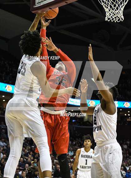 Thumbnail 3 in Findlay Prep vs Sierra Canyon (Bass Pro Tournament of Champions) photogallery.