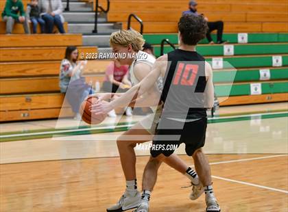 Thumbnail 1 in Wapahani @ Yorktown  photogallery.