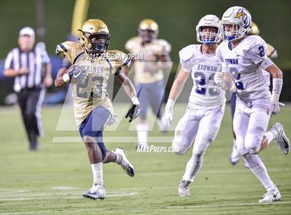 Thumbnail 2 in Etowah @ Spartanburg photogallery.