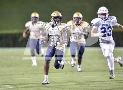 Thumbnail 3 in Etowah @ Spartanburg photogallery.