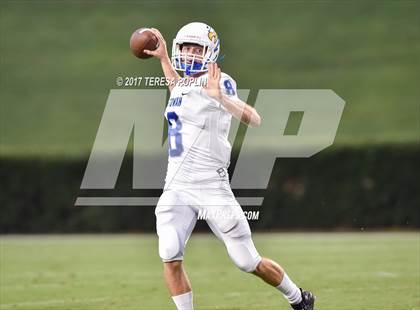 Thumbnail 3 in Etowah @ Spartanburg photogallery.