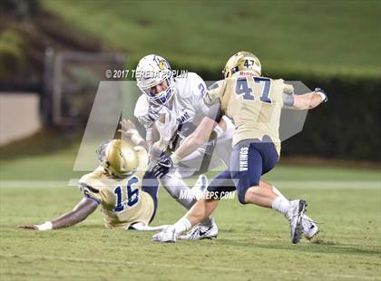 Thumbnail 3 in Etowah @ Spartanburg photogallery.