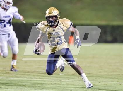 Thumbnail 3 in Etowah @ Spartanburg photogallery.