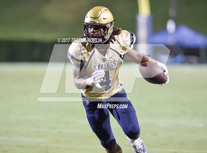 Thumbnail 1 in Etowah @ Spartanburg photogallery.