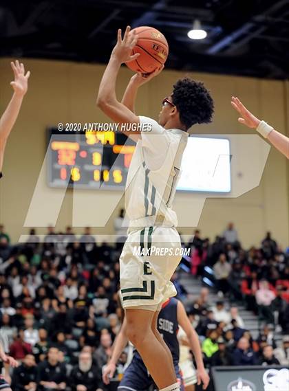 Thumbnail 2 in Elmont Memorial vs. South Side (Section VIII Class A Championship) photogallery.