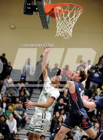 Thumbnail 1 in Elmont Memorial vs. South Side (Section VIII Class A Championship) photogallery.