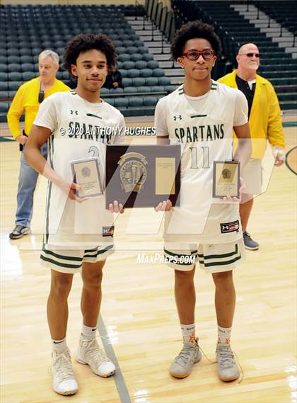 Thumbnail 1 in Elmont Memorial vs. South Side (Section VIII Class A Championship) photogallery.