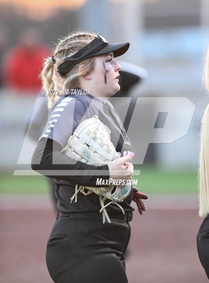 Thumbnail 2 in Archer City @ Graford photogallery.