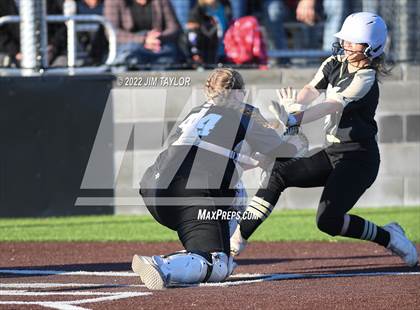 Thumbnail 2 in Archer City @ Graford photogallery.
