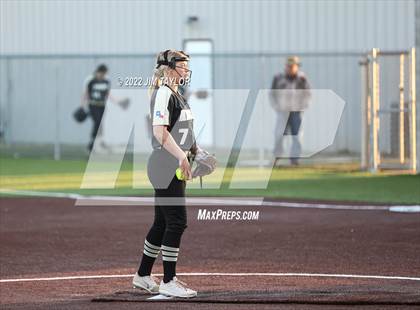 Thumbnail 2 in Archer City @ Graford photogallery.