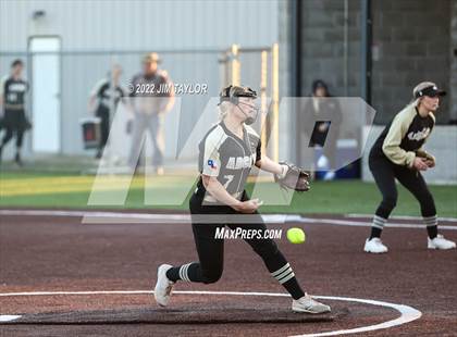 Thumbnail 3 in Archer City @ Graford photogallery.