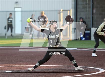 Thumbnail 1 in Archer City @ Graford photogallery.