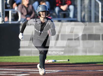 Thumbnail 2 in Archer City @ Graford photogallery.