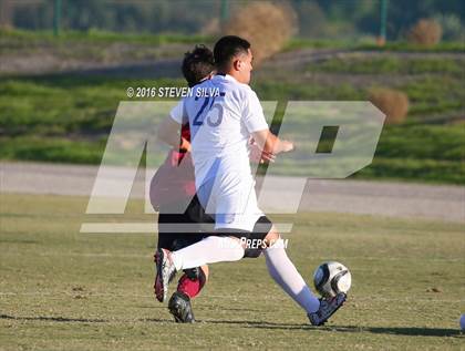 Thumbnail 2 in Cathedral vs. Torrey Pines (22nd Annual SoCal Soccer Classic) photogallery.