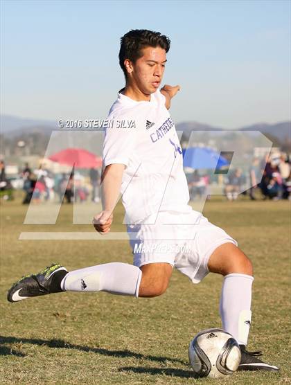 Thumbnail 3 in Cathedral vs. Torrey Pines (22nd Annual SoCal Soccer Classic) photogallery.