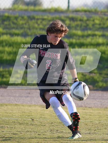 Thumbnail 3 in Cathedral vs. Torrey Pines (22nd Annual SoCal Soccer Classic) photogallery.