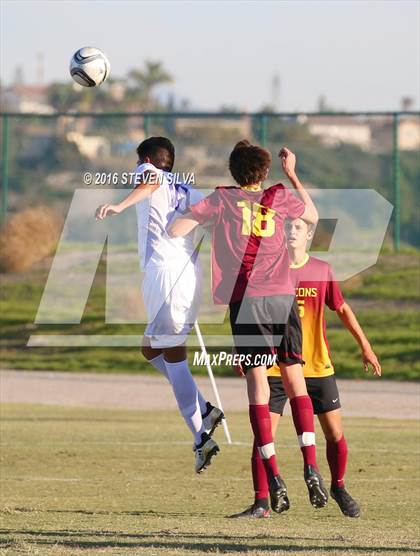 Thumbnail 2 in Cathedral vs. Torrey Pines (22nd Annual SoCal Soccer Classic) photogallery.