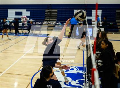 Thumbnail 3 in Aragon @ Branham (CIF Division 3 regional semifinals) photogallery.