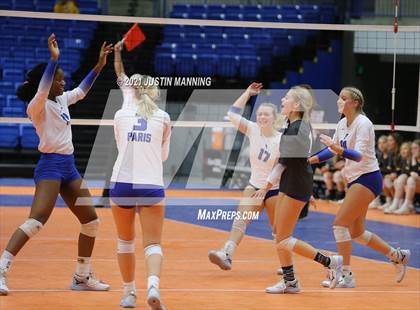 Thumbnail 2 in Hackett vs. Paris (AAA 3A Final) photogallery.