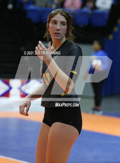 Thumbnail 3 in Hackett vs. Paris (AAA 3A Final) photogallery.