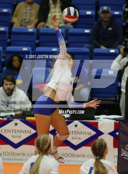 Thumbnail 3 in Hackett vs. Paris (AAA 3A Final) photogallery.