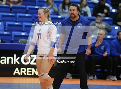 Thumbnail 1 in Hackett vs. Paris (AAA 3A Final) photogallery.