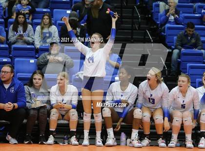 Thumbnail 1 in Hackett vs. Paris (AAA 3A Final) photogallery.