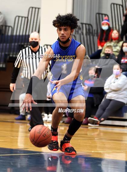Thumbnail 3 in Lockport @ Kenmore East photogallery.