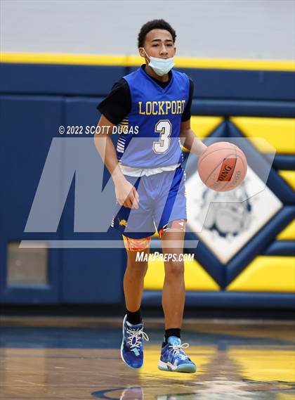 Thumbnail 1 in Lockport @ Kenmore East photogallery.