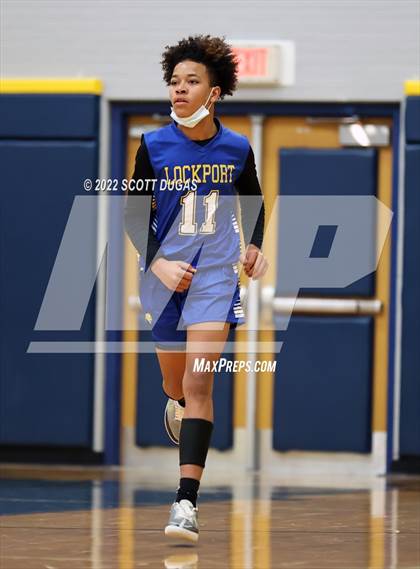 Thumbnail 2 in Lockport @ Kenmore East photogallery.