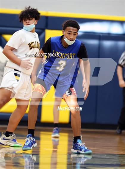 Thumbnail 1 in Lockport @ Kenmore East photogallery.
