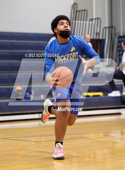 Thumbnail 2 in Lockport @ Kenmore East photogallery.
