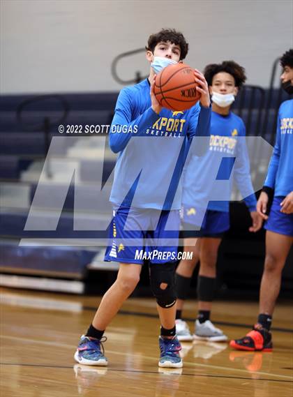 Thumbnail 1 in Lockport @ Kenmore East photogallery.