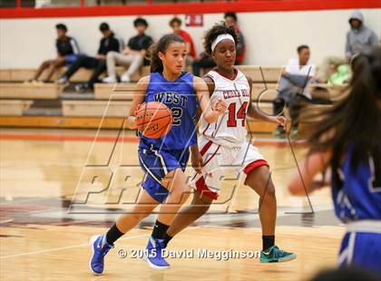 Thumbnail 2 in Plano West @ Cedar Hill photogallery.