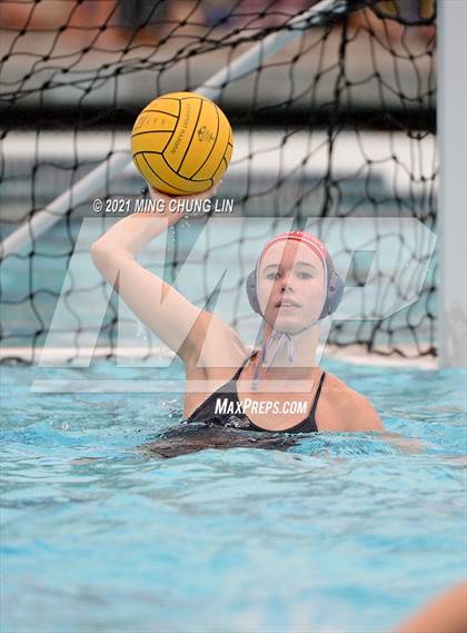 Thumbnail 3 in Newport Harbor vs. Mater Dei (Bill Barnett Holiday Cup) photogallery.