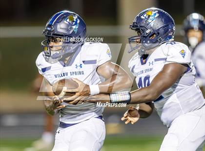 Thumbnail 1 in Pinecrest vs Willow Spring (Moore County Kickoff Classic) photogallery.