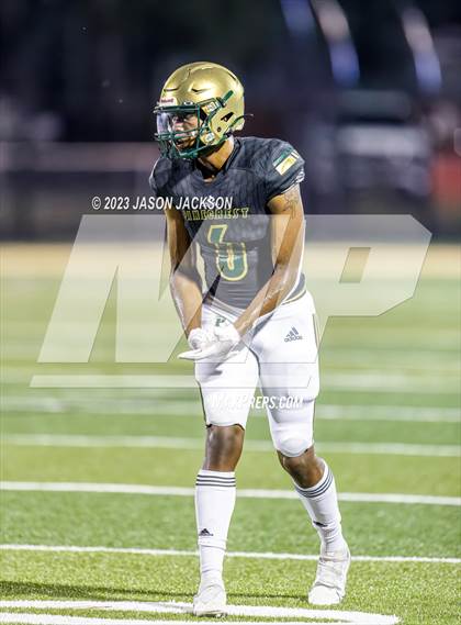 Thumbnail 2 in Pinecrest vs Willow Spring (Moore County Kickoff Classic) photogallery.