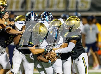 Thumbnail 2 in Pinecrest vs Willow Spring (Moore County Kickoff Classic) photogallery.