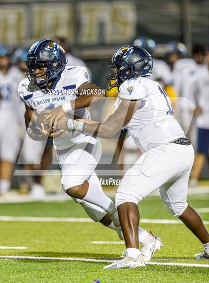 Thumbnail 1 in Pinecrest vs Willow Spring (Moore County Kickoff Classic) photogallery.
