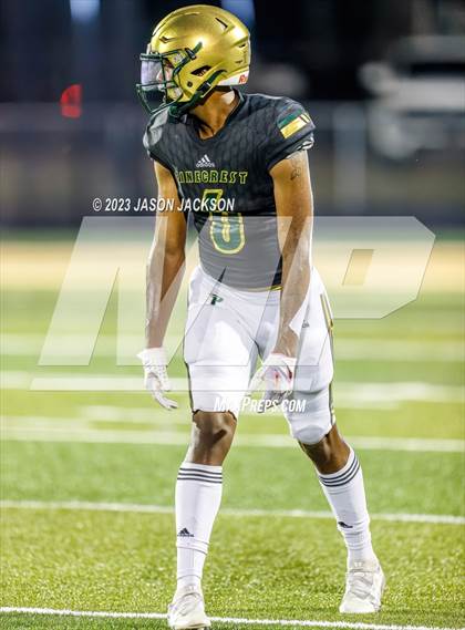 Thumbnail 3 in Pinecrest vs Willow Spring (Moore County Kickoff Classic) photogallery.