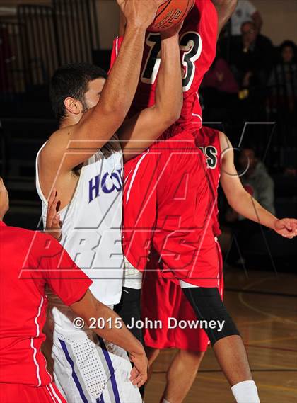 Thumbnail 1 in Miller @ Hoover (MaxPreps Holiday Classic) photogallery.
