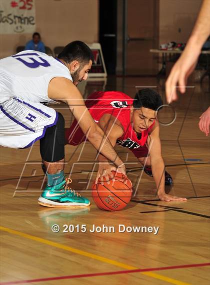 Thumbnail 2 in Miller @ Hoover (MaxPreps Holiday Classic) photogallery.