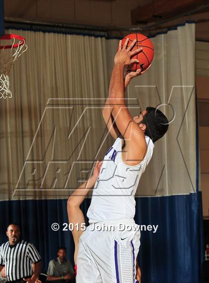 Thumbnail 2 in Miller @ Hoover (MaxPreps Holiday Classic) photogallery.