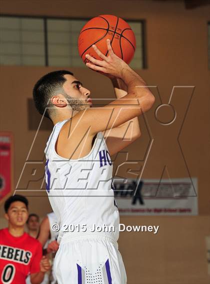 Thumbnail 2 in Miller @ Hoover (MaxPreps Holiday Classic) photogallery.